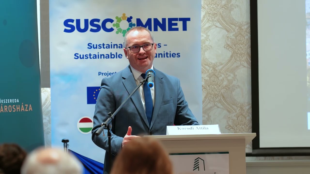 Teljes konferencia