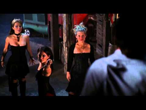 Smallville "Spell" - Clack, Isobel, Madeline and Brianna at the Barn