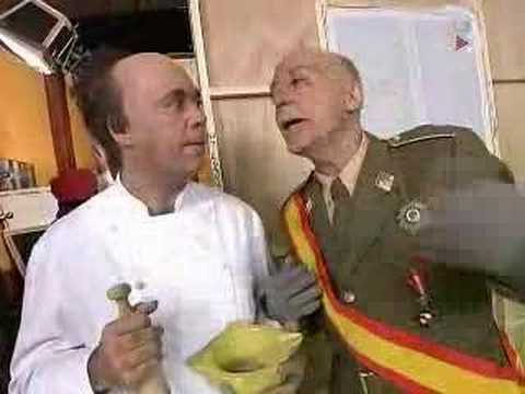 download lagu mp3 mp4 El Baile De Los Caidos, download lagu El Baile De Los Caidos gratis, unduh video klip El Baile De Los Caidos