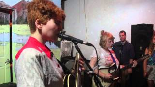 Girlpool - Cherry Picking (Live at DBTS)