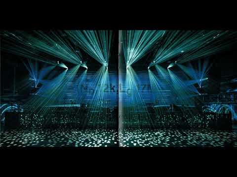 Videoclip de Guilt Is A Useless Emotion (Live at MIF) — New Order