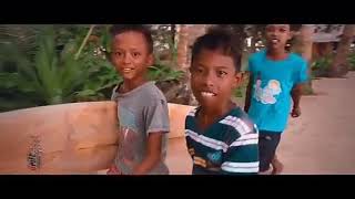 Download lagu Bisane mung nyawang (remix) mp3 Download lagu Bisane mung nyawang (remix) mp3