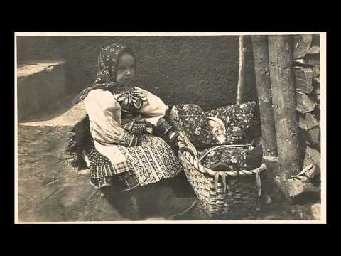 DFS Lúčka - Búvajže mi, búvaj (Slovak Folk Lullaby)