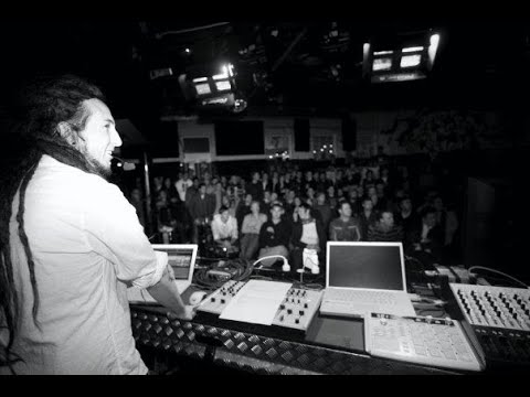 messing around with tom cosm megaset 1.0