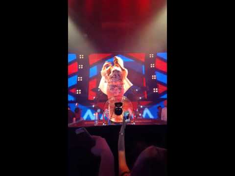 Eva Simons Live Naava