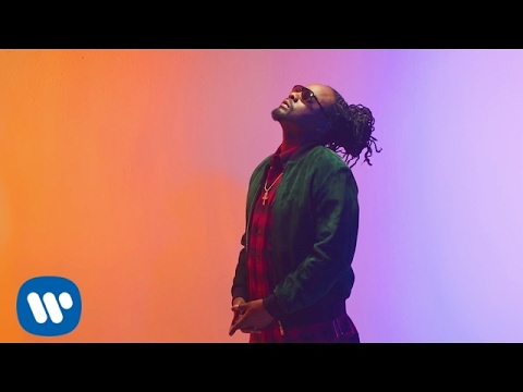 Wale ft Lil Wayne – “Running Back”