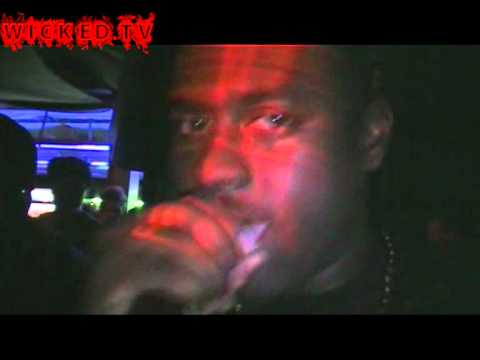 Badness, P Money, Blacks, Chronik, Tempa T, Footsie Plus More - Live @ The Den (5/6) / WICKED TV