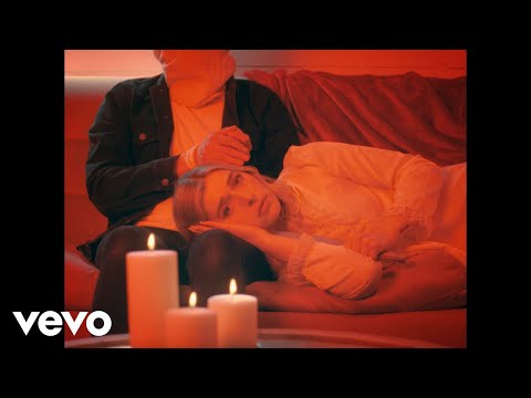 VÉRITÉ - a lucid dream (Official Video)