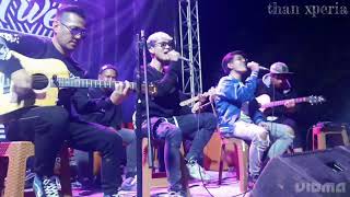 Download lagu Five Minutes feat Sakti Tedja - Tambatan Hati mp3