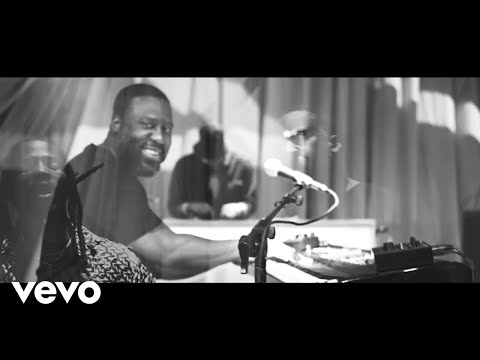 Robert Glasper - Shine ft. D Smoke & Tiffany Gouché (Official Music Video)