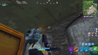 今日はボッチでFortnite