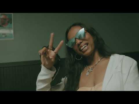 Estee Nack - MASSMONEYWIRES FT. AI.DIVINO/STRAWBERRYMILK