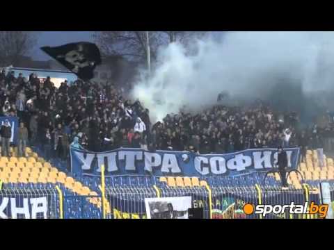 To have peace, CSKA in Siberia - flares and smoke bombs