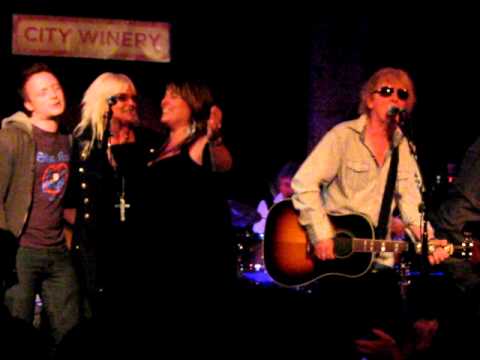 Ian Hunter 9/16/11 City Winery ( All The Young Dudes )