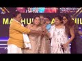 Find Of The Year Female Madhumitha As Nila Ayyanar Thunai 10th Annual Vijay TelevisionAwards