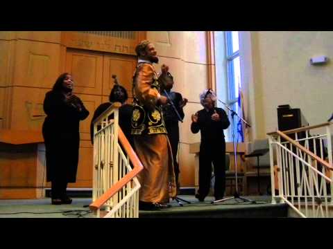 Joshua Nelson & The Kosher Gospel Singers - Henai MaTov