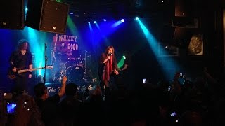 Dokken - Alone Again - Live at the Whisky a go go