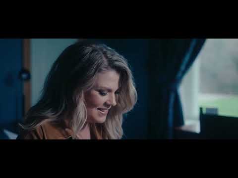 Kun Me Hajotaan - Katri Ylander