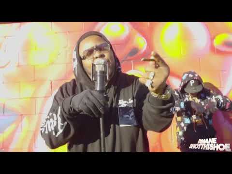 WHO AM I X BIG PAP THA MIC KILLA