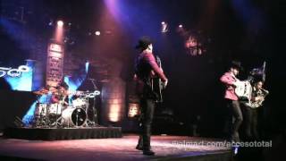 El Inmigrante - Calibre 50 - En Vivo Acceso Total