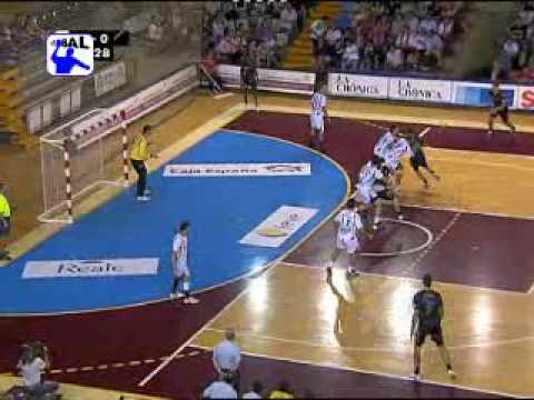 Reale Ademar 27 - BM. Ciudad Real 31