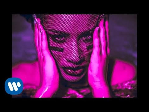 Agata Dziarma Dziarmagowska — Kawaii