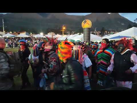 Imbabura oTaVaLo baile de disfraz 🥷🌎🕺 Quinchuqui 