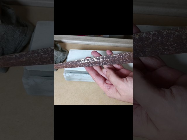 Vídeo relacionado con CUCHILLO DE ACERO INOXIDABLE CON MANGO DE MADERA DE ARCENIPON YANAGIBA 30 cm 3C