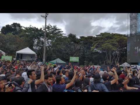 Dos Minutos - Barricada (Rock al Parque 2017)