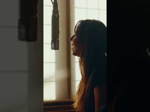 Audien ft XIRA - One Last Dance LIVE (Alternate)