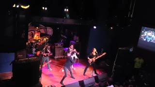 Suburban Legends - Kiss the Girl