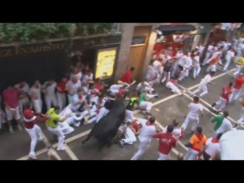 Pamplona bull accidents: Two gored as festival enters third day