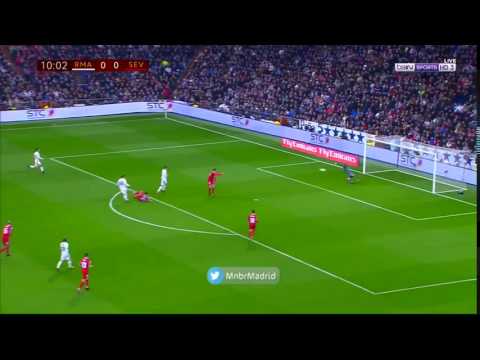 Golazo James al Sevilla
