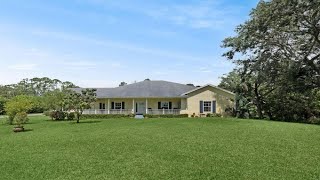 5301 Bald Cypress Trail, Fort Pierce, FL Presented by Cesar Trujillo.