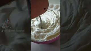 Crema al latte: due ingredienti senza cottura!!!