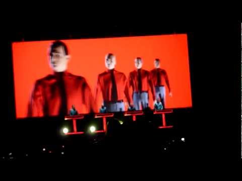 Kraftwerk - The Robots (Way out West 2012)