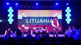 Sėdžiu ant palangės