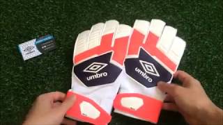 Вратарские перчатки Umbro Neo Club 20888U