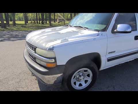 2001 4x4 Chevy Silverado 1500 Extended Cab Truck