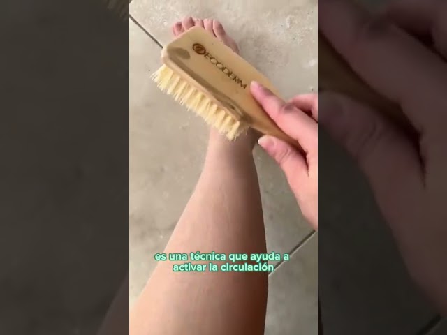 Vídeo relacionado con Linéance Exfoliante corporal intenso, 100% de origen natural, 150 ml
