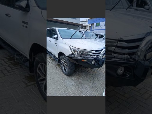 Toyota Hilux Revo V Automatic 2.8 2020 for Sale