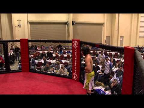 East Peoria Throwdown XIII - Fight 12 Bruce Do VS Trevor Taylor