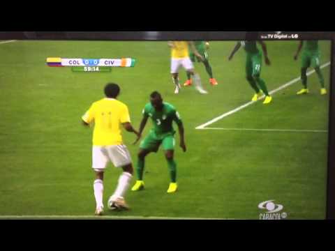 Espectacular jugada de Juan Guillermo Cuadrado - Selección