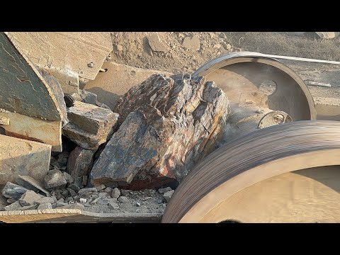 BIG ROCK 🪨 Crusher Machine - FULL Powerfull Process A Giant in Action-Big Rock Crushing#asmrvideo 