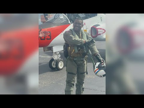 'It was all worth it' | Family, friends of retired Naval flight officer celebrate his accomplishment