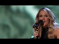 Carrie Underwood performs "Different Drum" in honor of Linda Ronstadt at the 2014 Induction Ceremony