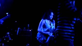 The Detroit Cobras-Cry On (3-24-12)