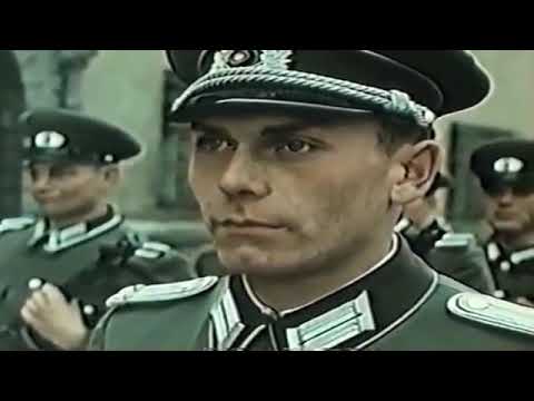 DDR Tribute   Der heimliche Aufmarsch