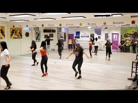 Salsa Caleña Footwork- Colombian Style Salsa Open Level at Free Spirit Dance