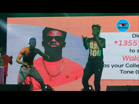 Tic performs ' 'Kwani Kwani' with Kuami Eugene at Sallahfest 2019